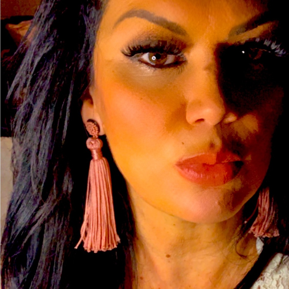 NWT - Long, fringe earrings (rose or white)